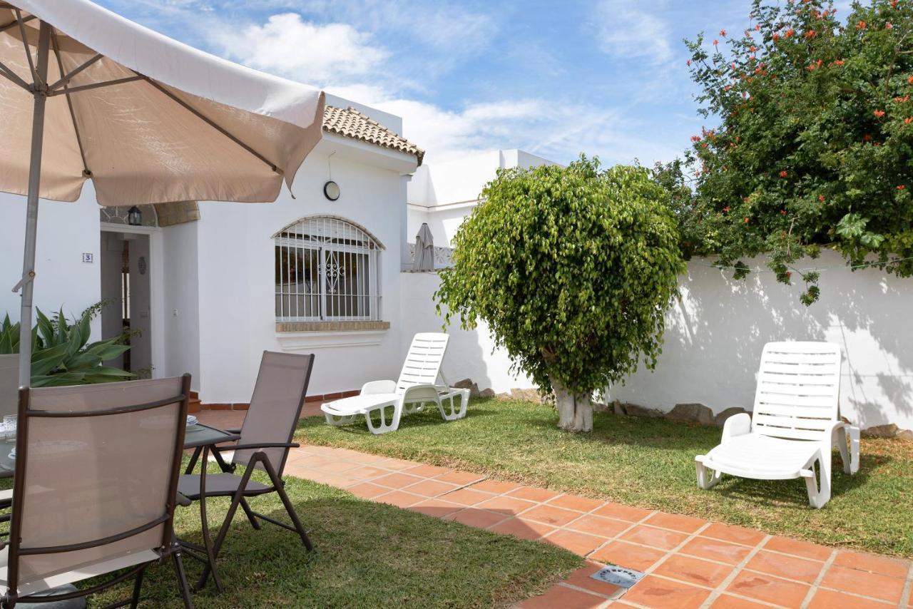 Chalet Fuente3 Piscina Comun Famila コニル・デ・ラ・フロンテラ エクステリア 写真